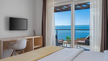 4 slaapkamers, een kluis op de kamer, een strijkplank/strijkijzer