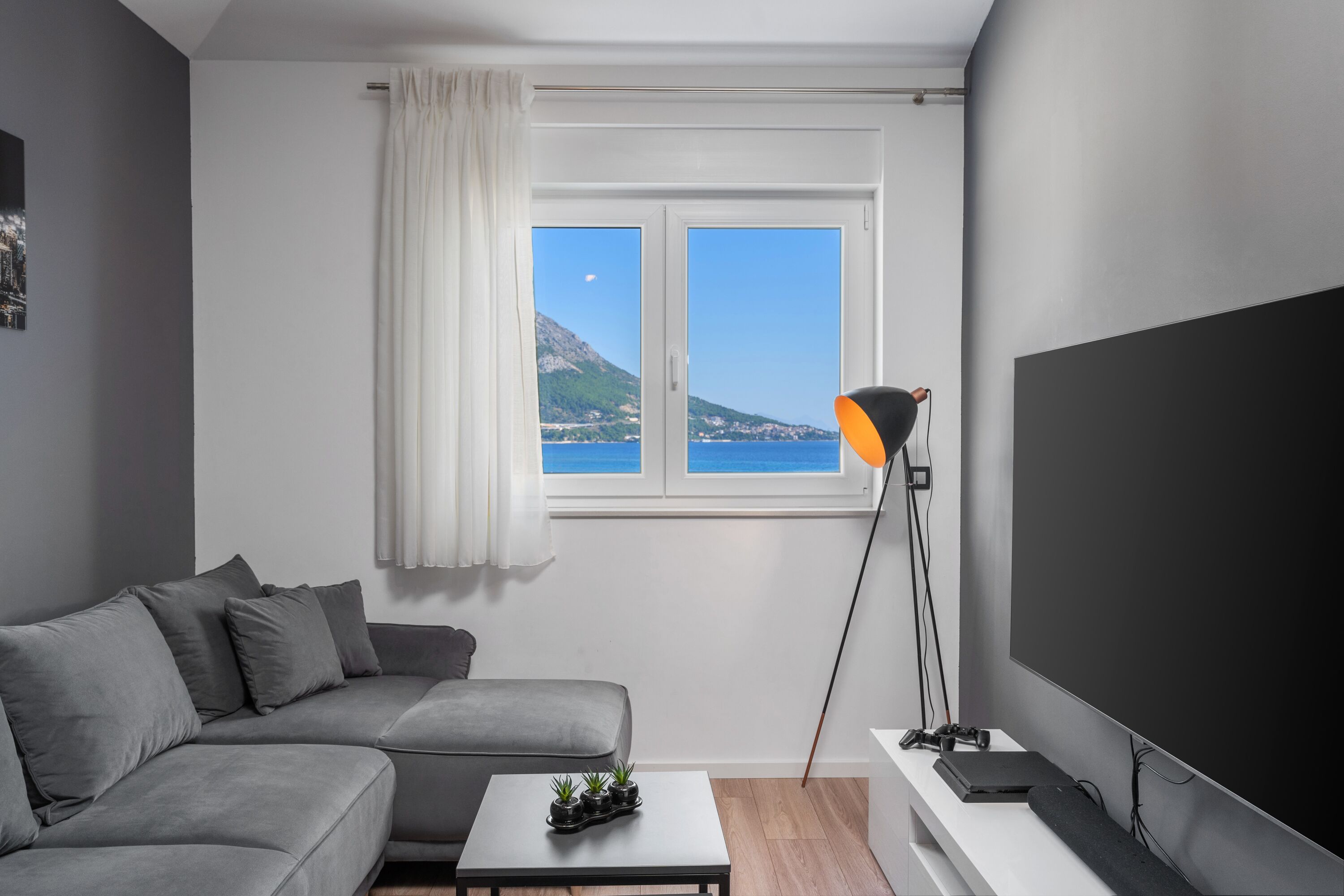 Smart-TV, Videospiele, DVD-Player