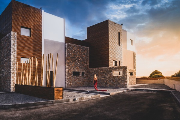 exterior main photo
