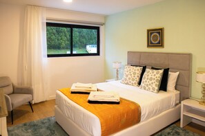 2 bedrooms, soundproofing, iron/ironing board, travel crib