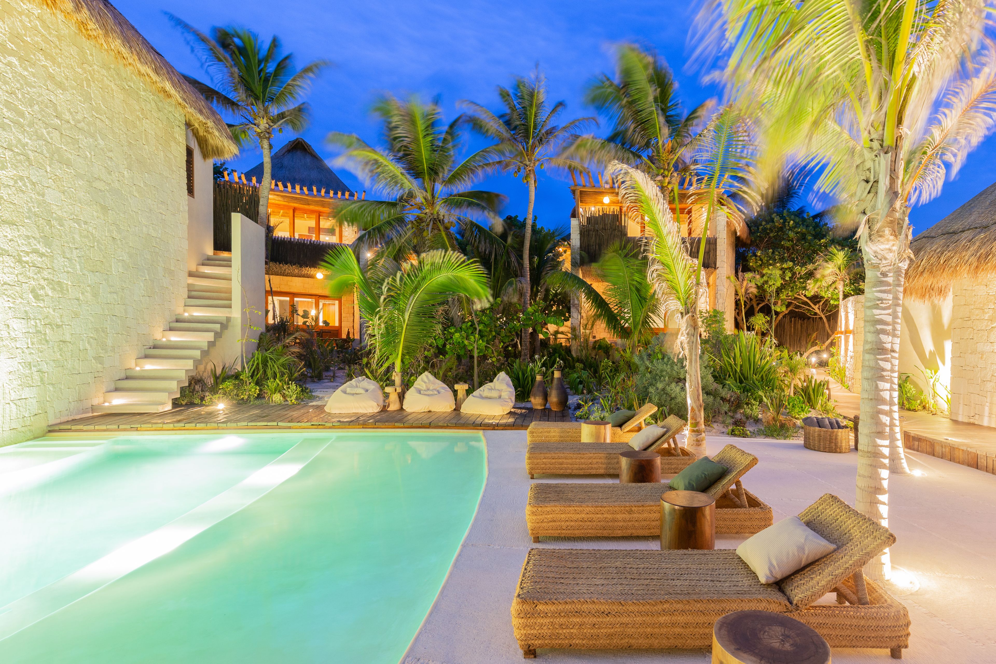 Outdoor pool, open 11:00 AM to 6:00 PM, pool loungers