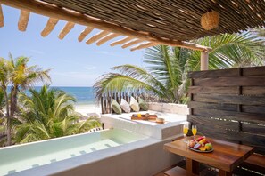 Suite First Floor Ocean Front | Beach/ocean view - Hotel Ma'xanab (Tulum)