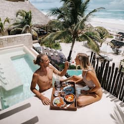 Suite First Floor Ocean Front