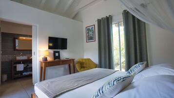 ์ปดํฌํธ๋ฃธ | ๊ณ ๊ธ ์นจ๊ตฌ, ํ๋ก์ฐํ ์นจ๋, ๋ฏธ๋๋ฐ, ๊ฐ์ค ๋ด ๊ธ๊ณ