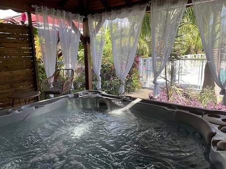 Hot tub