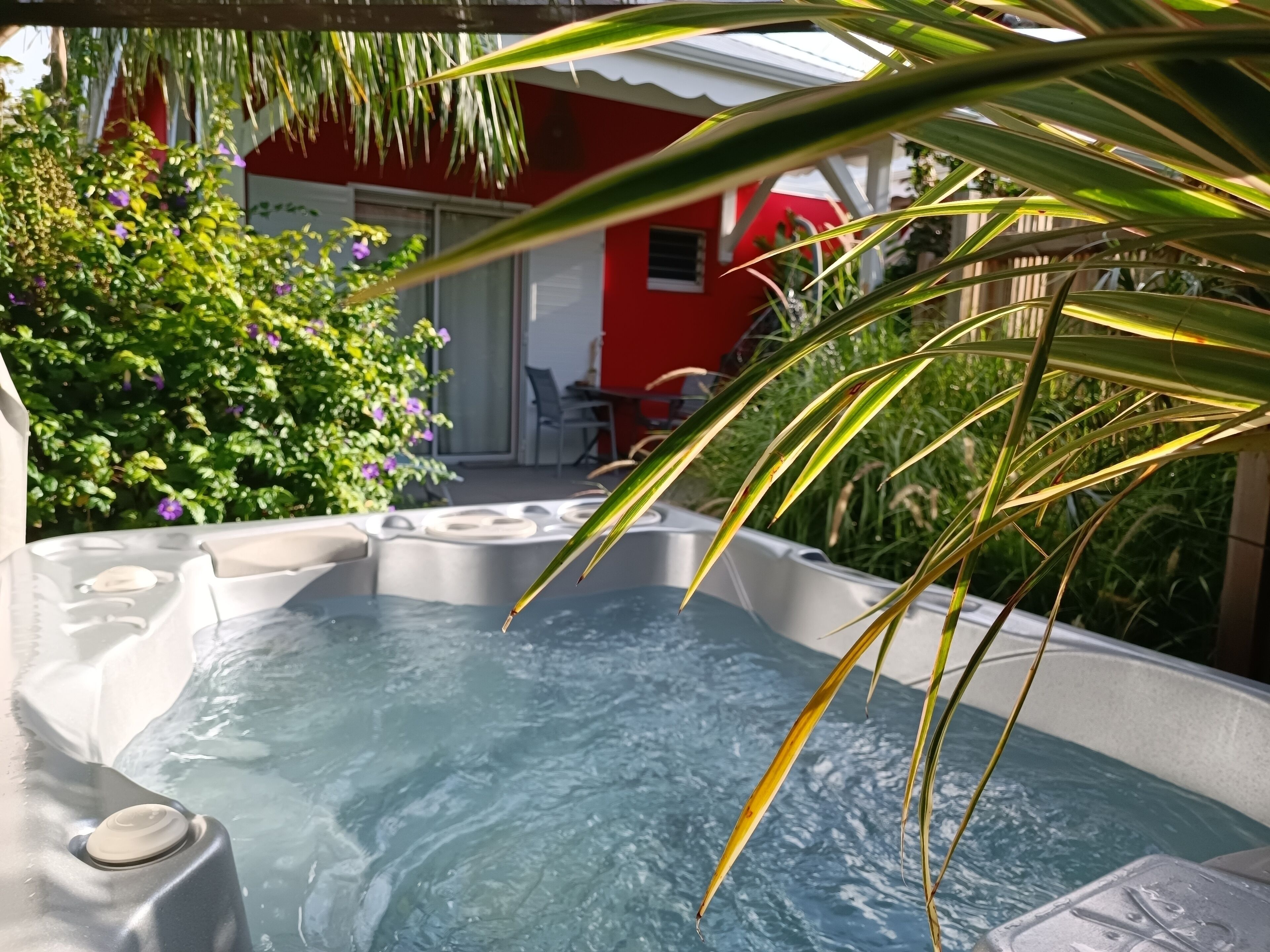 Habitación romántica, hidromasaje | Terraza o patio