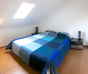 1 Schlafzimmer, Bügeleisen/Bügelbrett, WLAN, Bettwäsche