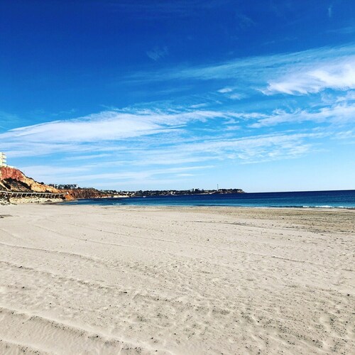 Hiljattain rakennettu huoneisto Orihuela Costa / Villamartinissa, domain, jossa 3 uima-allasta