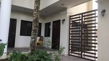 Entrada de la propiedad