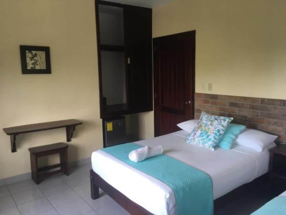 habitación familiar (3 personas) | 1 bedroom, minibar, in-room safe, free wifi