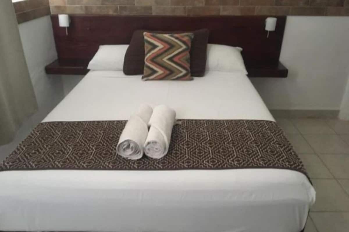 standard single room | 1 bedroom, minibar, in-room safe, free wifi