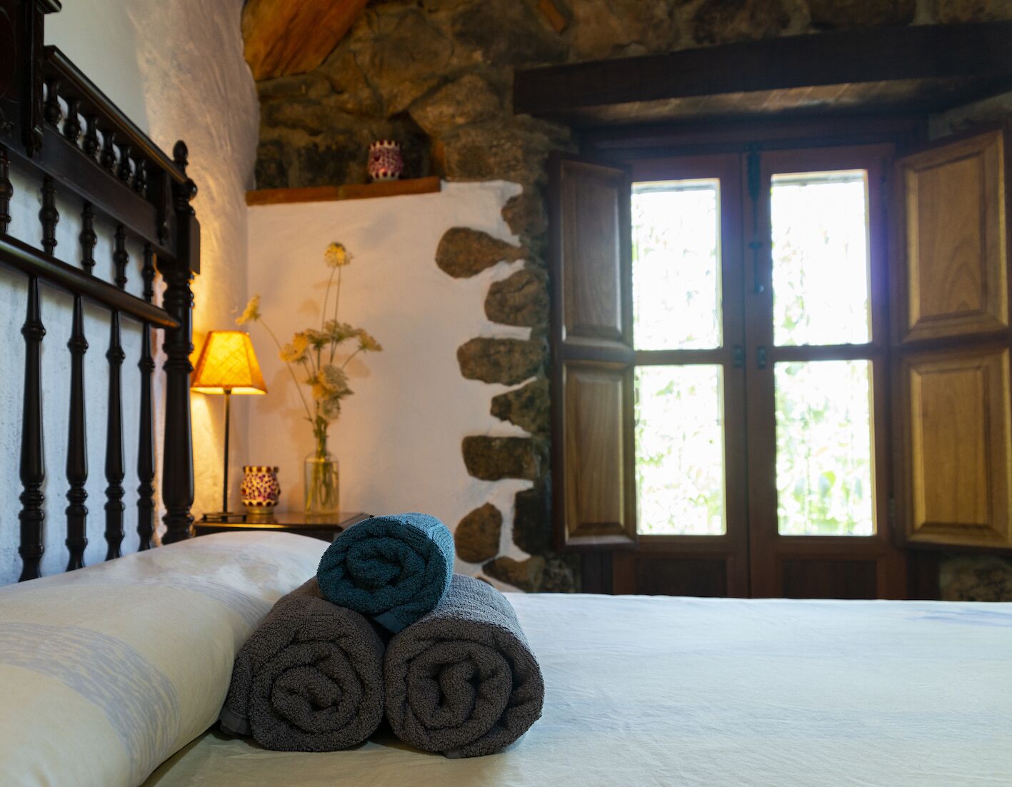 3 slaapkamers, een strijkplank/strijkijzer, wifi, beddengoed