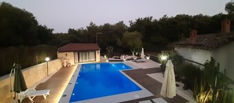 Vacation home with pool<br>Catania,Sicily,Italy