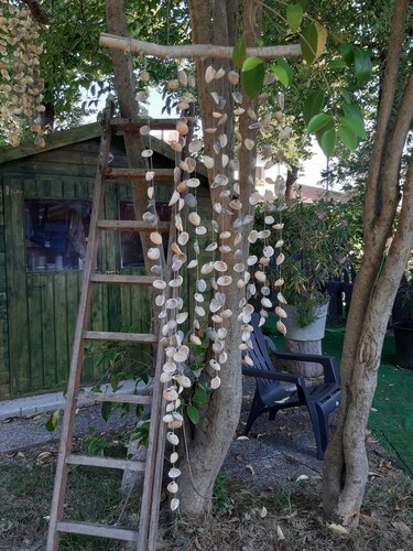 Mit groĂem Garten, auch fĂŒr unsere 4-beinigen Freunde