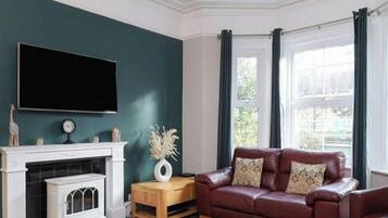 TV, DVD player