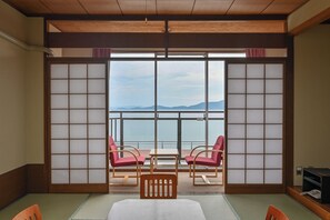 Japanese-style Room, Non Smoking, Ocean View | Free WiFi, bed sheets - Yunoko Umi to Yuyake (Minamata)