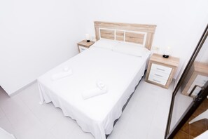2 Schlafzimmer, Bügeleisen/Bügelbrett, kostenloses WLAN, Bettwäsche