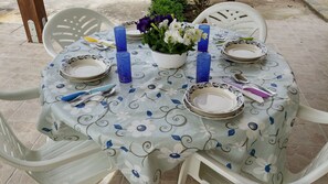Outdoor dining - AN OASIS OF RELAXATION IN THE TIRRENO WITH WI-FI (Alcamo marina)