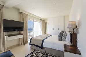 2 Schlafzimmer, Zimmersafe, Schreibtisch, Bügeleisen/Bügelbrett