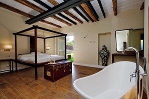 5 bedrooms, free WiFi, bed sheets - Tenuta Lisetta - Charming Resort (Monterotondo)