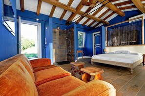 5 habitaciones, wifi gratis y ropa de cama