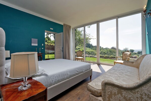 5 habitaciones, wifi gratis y ropa de cama