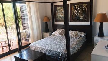 3 dormitorios, tabla de planchar con plancha, wifi gratis y ropa de cama