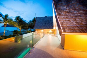 Property grounds - Sunset Emily Villas - ROOM - 7B/2 - double bedroom with sea view & BREAKFAST (Klong Son, Koh Chang, Trat)