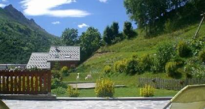 Very nice 30 mÂČ for 2/4 people, 3 stars