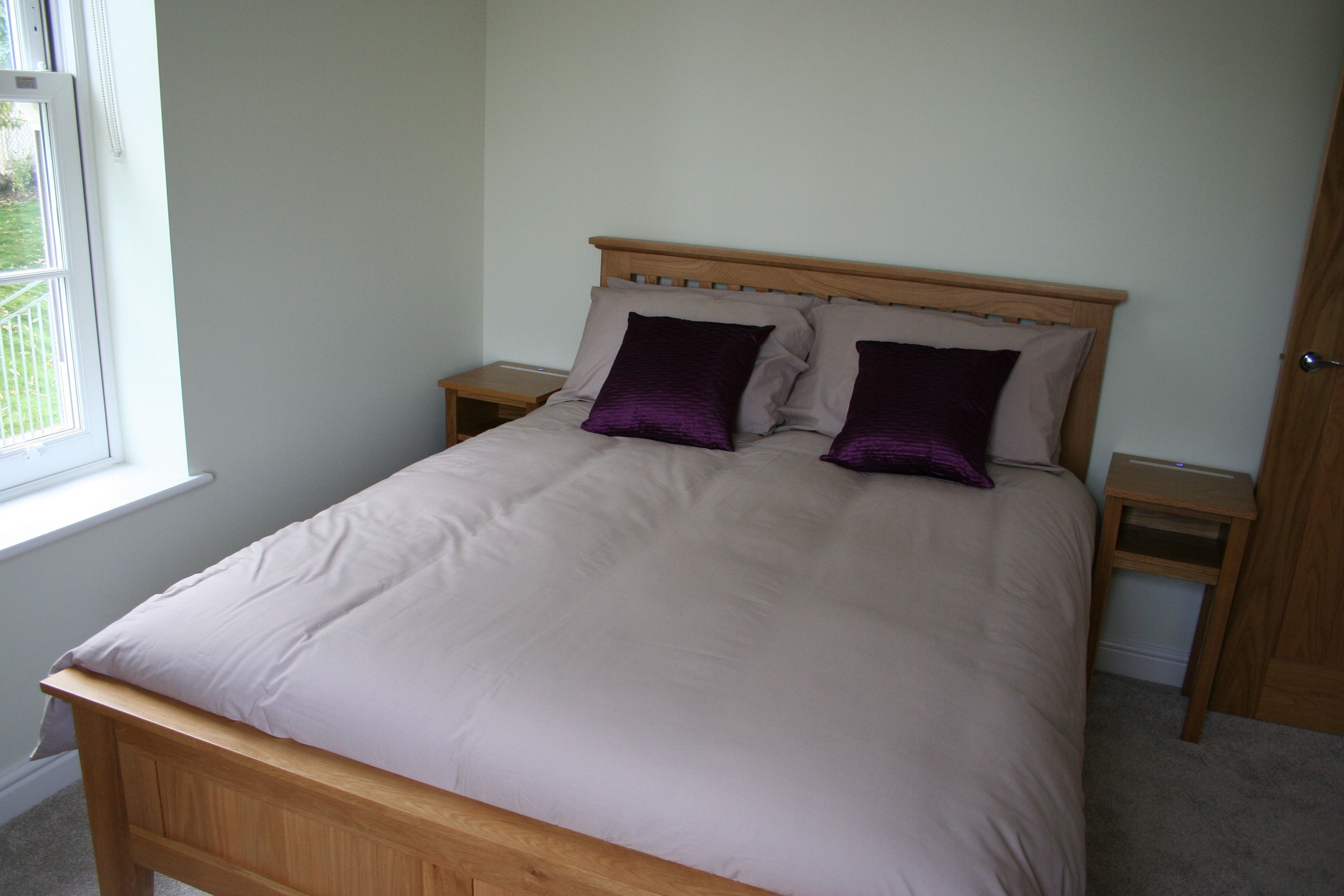 3 bedrooms, iron/ironing board, travel crib, free WiFi