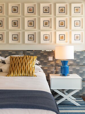 2 bedrooms, in-room safe, iron/ironing board, free WiFi
