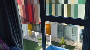 3 dormitorios, tabla de planchar con plancha, wifi gratis y ropa de cama