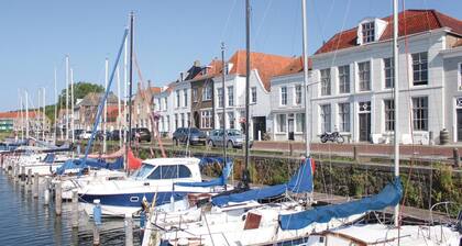 Maison confortable Ă Zonnemaire avec.