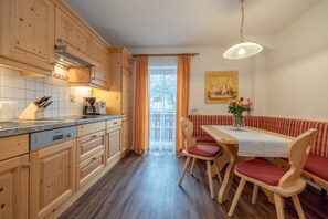 Dining - Apartment Dobratsch - Apartments Umfahrer Nassfeld (Tröpolach)