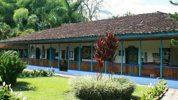 Façade de lâhĂ©bergement