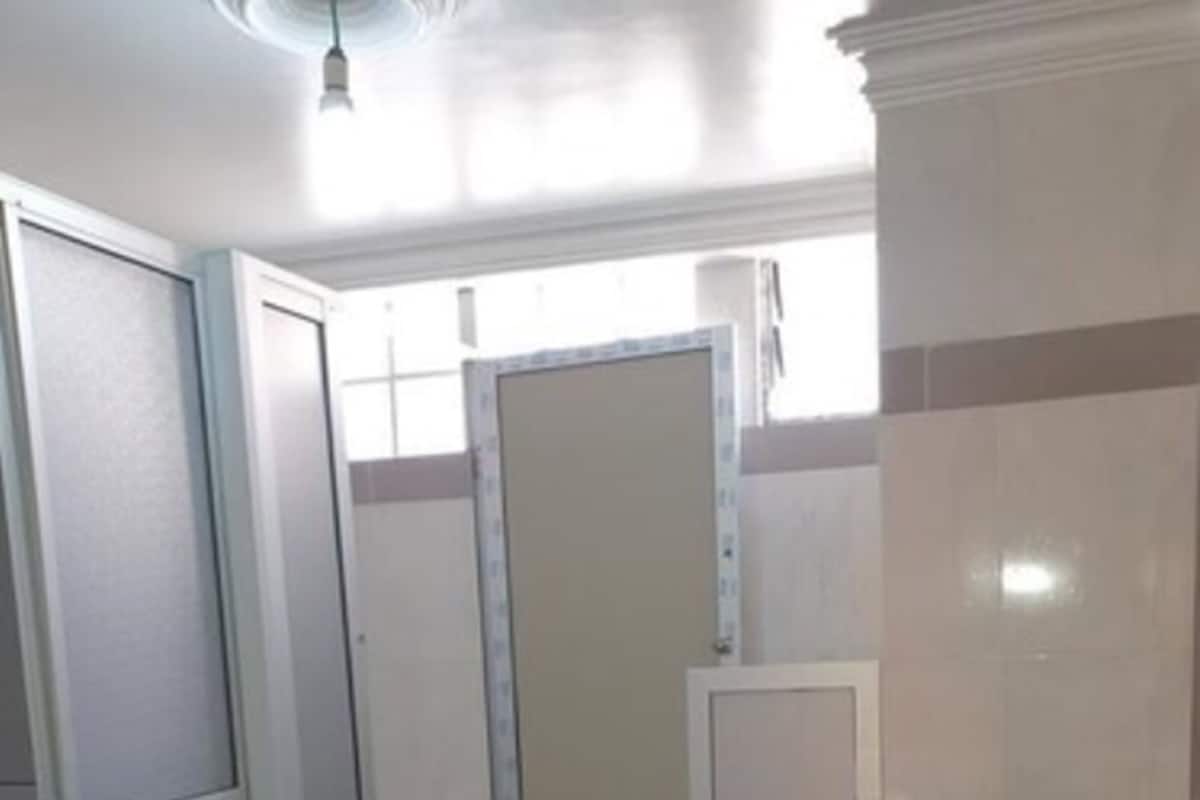 Shower, towels, soap, toilet paper