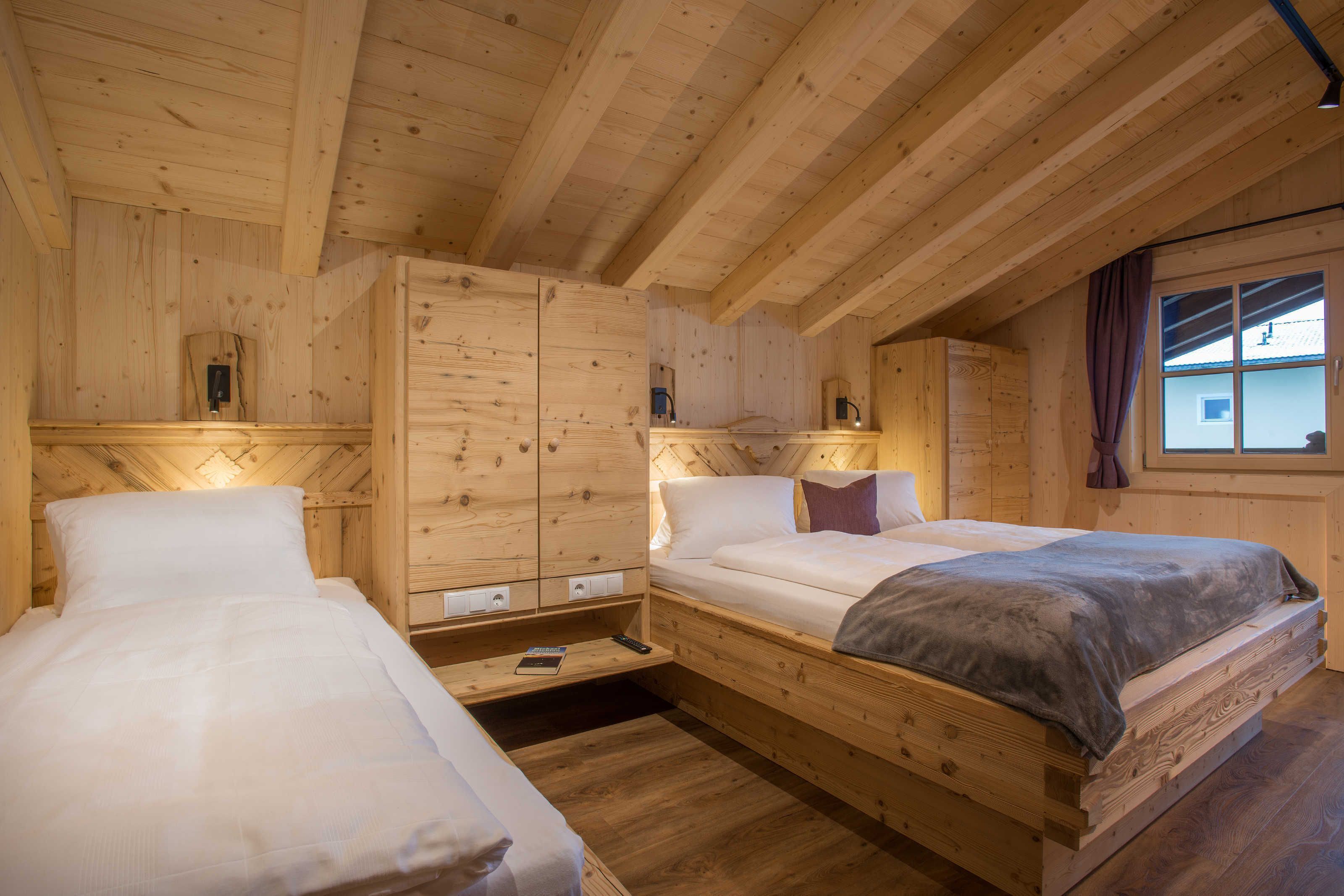 4 chambres, lit parapluie, Wi-Fi, draps fournis