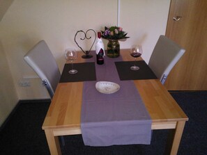 Unclassified image, 2 of 9, button - Apartment 1 - Apartments Tovar (Wittmund)