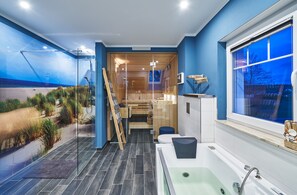Bathtub, jetted bath, hair dryer
