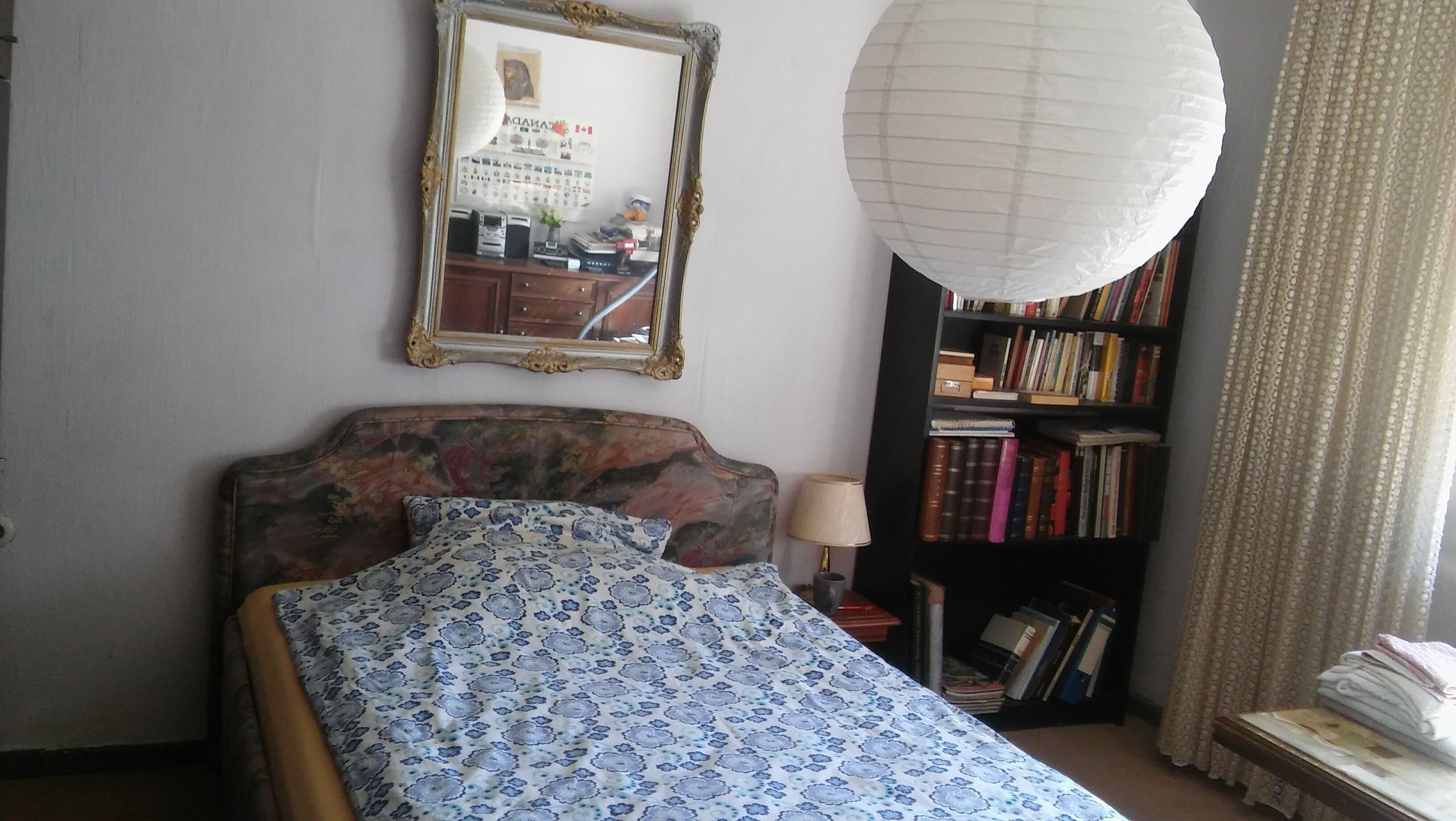 1 Schlafzimmer, Schreibtisch