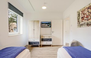 2 Schlafzimmer, Reisekinderbett, kostenloses WLAN
