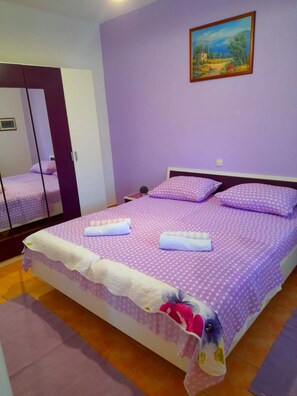 1 bedroom