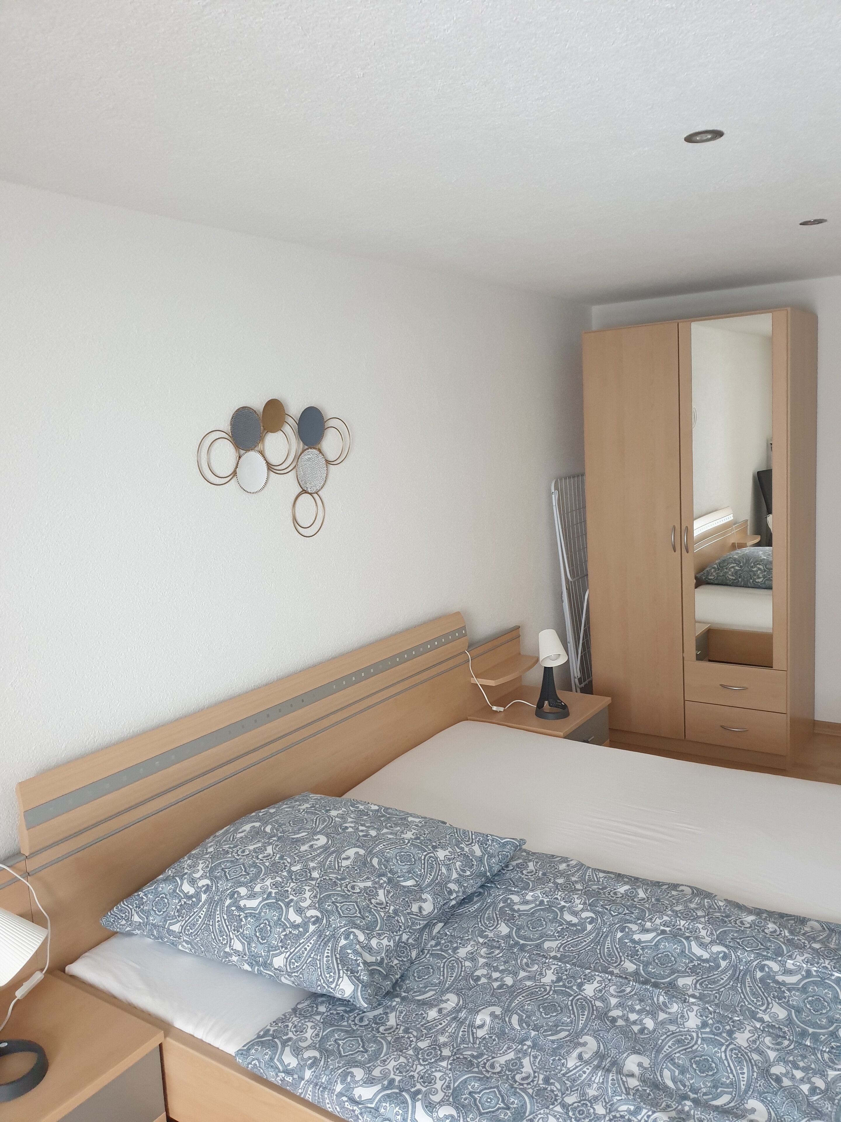 2 chambres, fer et planche à repasser, lit parapluie, Wi-Fi gratuit