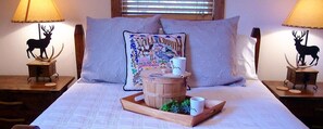客房, 1 张大床 (Hill Country Room) | 客房内保险箱、特色装修、特色家居、遮光窗帘