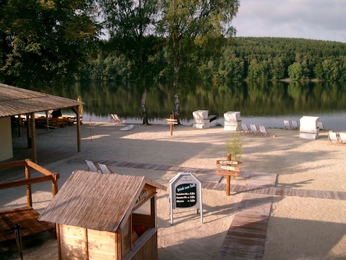 Möhnesee Ferienwohnung mit Terrasse  -  H. Vick