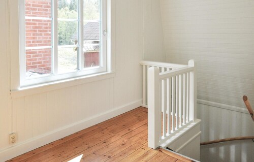 Amazing home in årjäng with WiFi