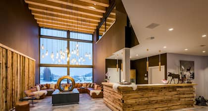 Bently Chalet - LA SOA Chalets & Eventlodge