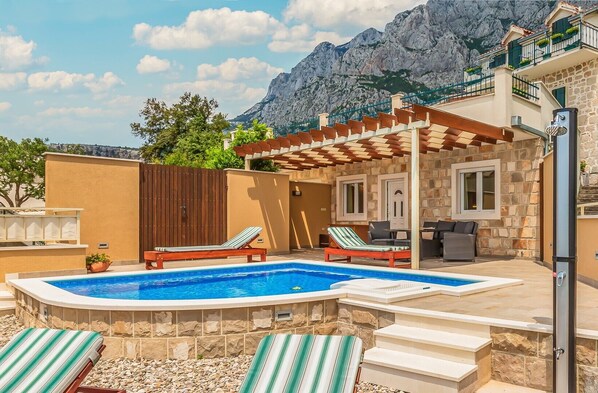 Pool - Villa Anima in Makarska, private pool (Makarska)