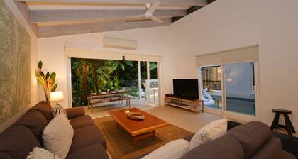 Pavilions in the Palms