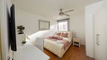5 bedrooms, WiFi